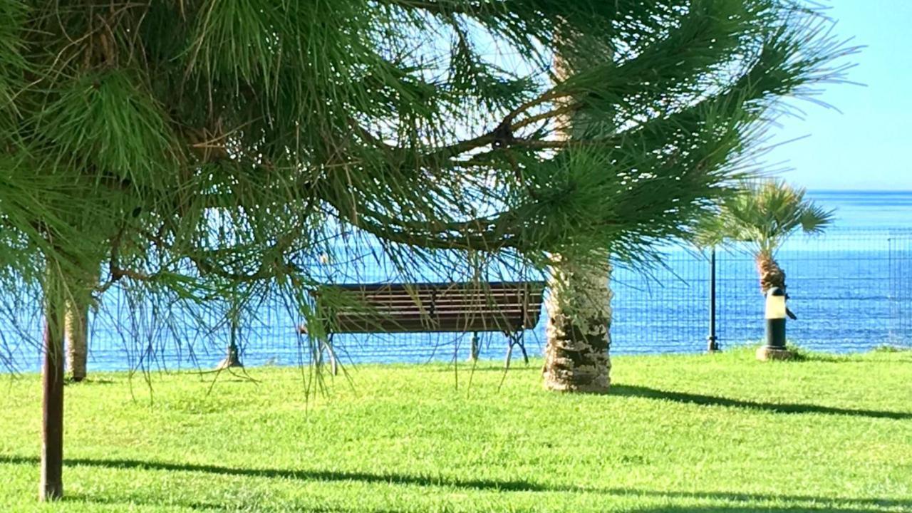 Mi Capricho Beachfront- 3-7 Apartment With Sea Views Sitio de Calahonda Esterno foto